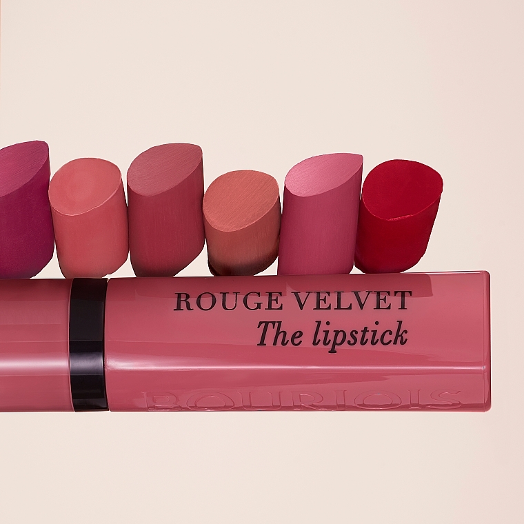 Velvet Rouge Matte Lipstick