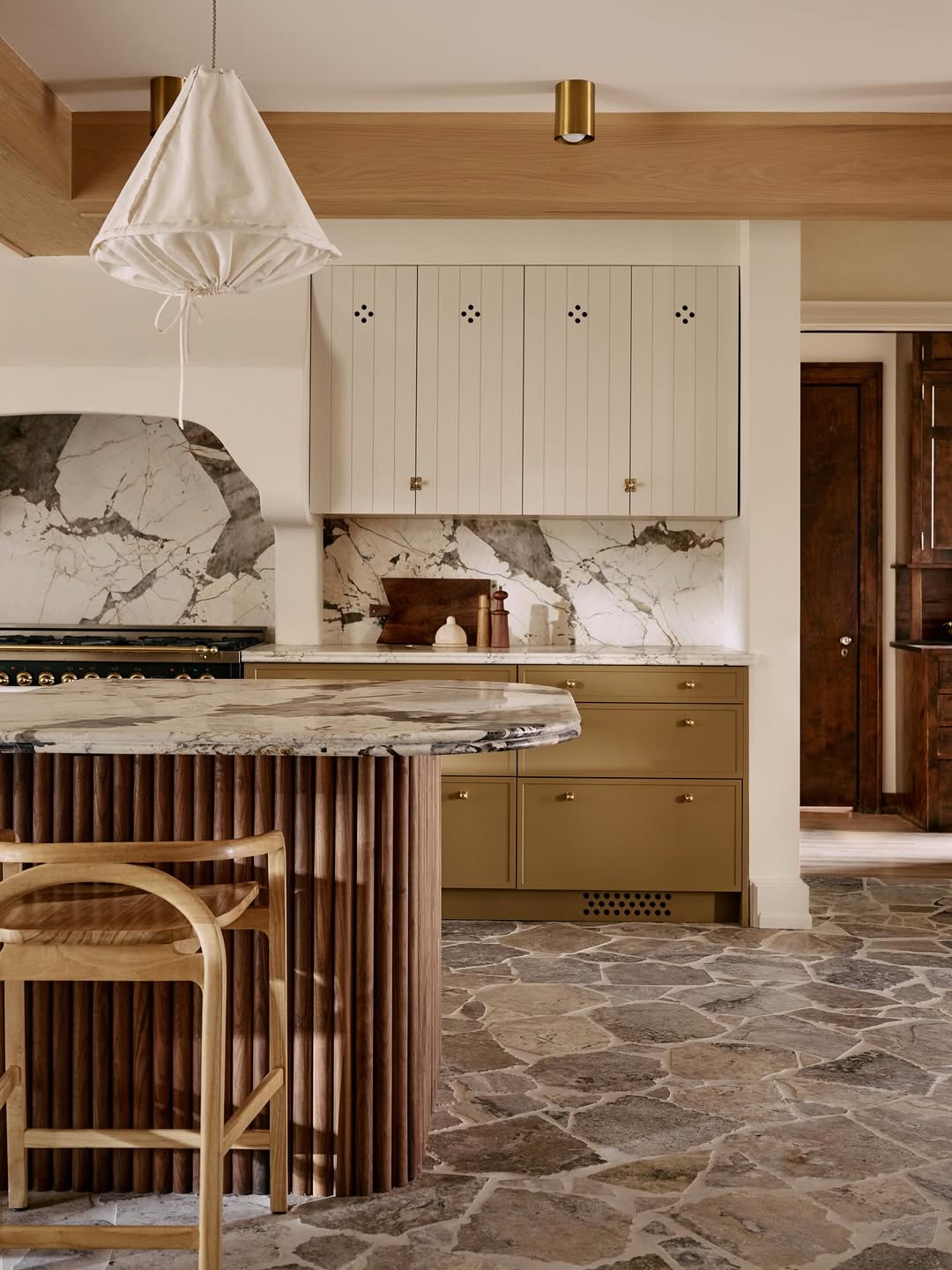 Kitchen transformation — bold, modern elegance