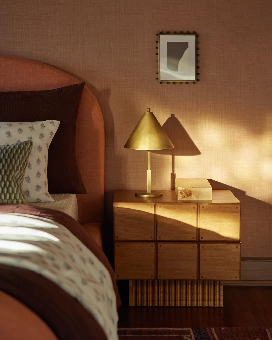 New Lee nightstand & cabinet